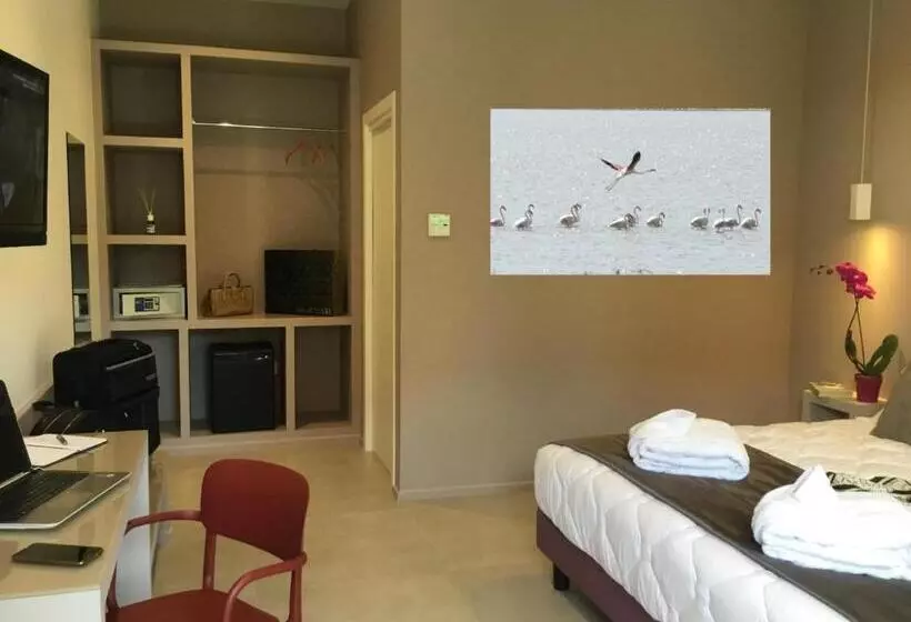 Hotelli Salapia Salis Resort