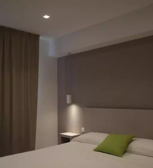 Hotelli Salapia Salis Resort