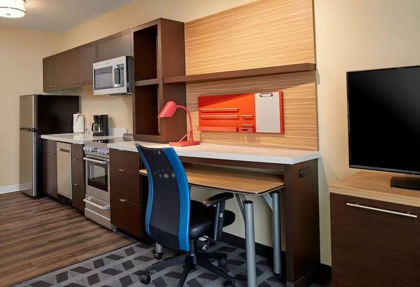 Hotelli Towneplace Suites By Marriott Columbus North   Osu