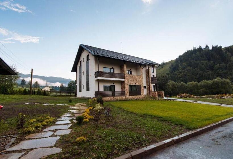 پانسیون Comoara Rarăului