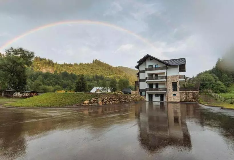 Majatalo Comoara Rarăului