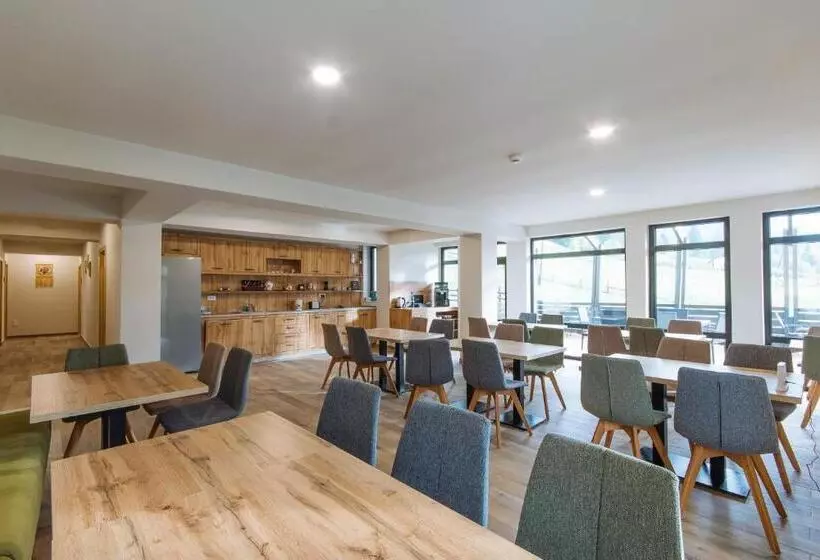 Majatalo Comoara Rarăului