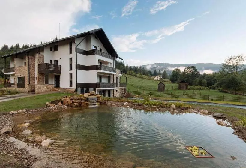 Majatalo Comoara Rarăului