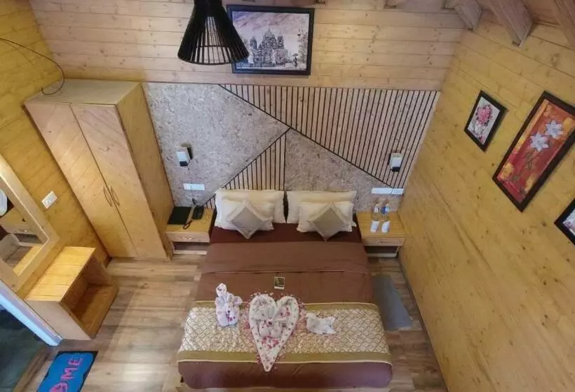 Majatalo Rooftop Cottages & Restaurant, Pangot