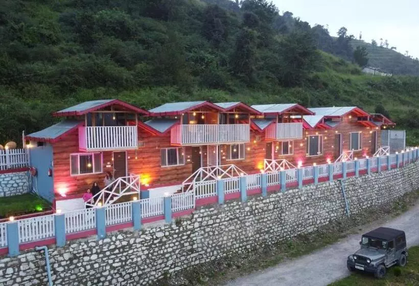 Majatalo Rooftop Cottages & Restaurant, Pangot