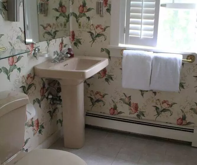 ペンション The Rugosa Guest House