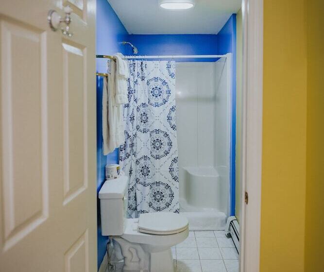 بنسيون The Rugosa Guest House