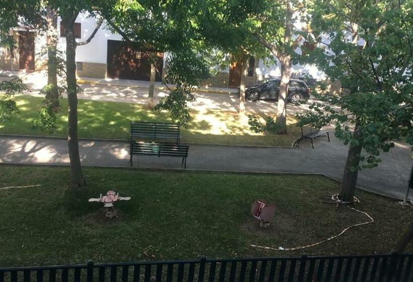 هاستل Alojamiento Saturno1