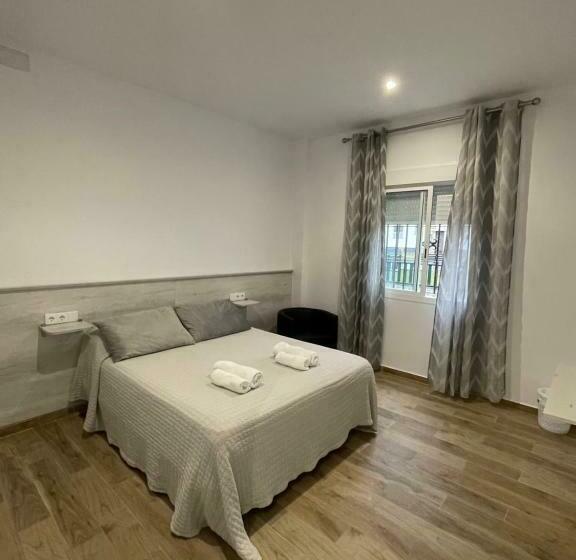 هاستل Alojamiento Saturno1