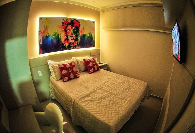 Arenna 7 Hostel & Studios