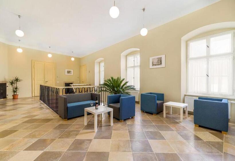 Domus Peregrini Apartmanok