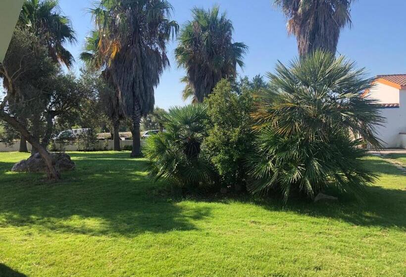 בית מלון כפרי Agriturismo Is Cortillaris