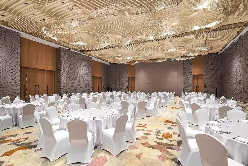 ホテル Crowne Plaza Foshan Nanhai   An Ihg