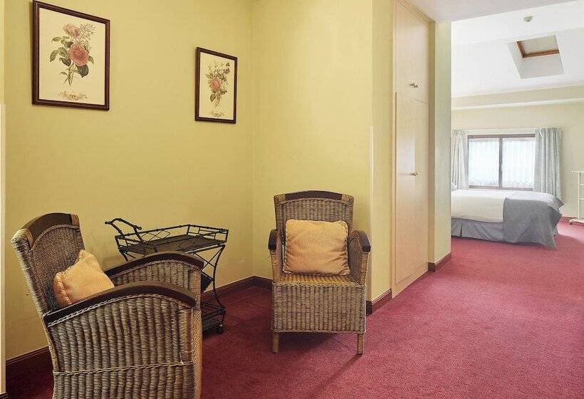 Iraipe Ongi Hotel Auto Check In