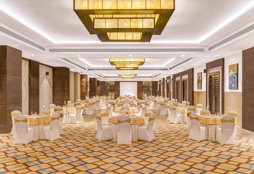 בית מלון כפרי Lemon Tree Premier, Dwarka