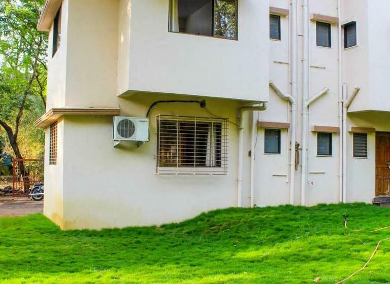 בית מלון כפרי Orchid Anant Holidays