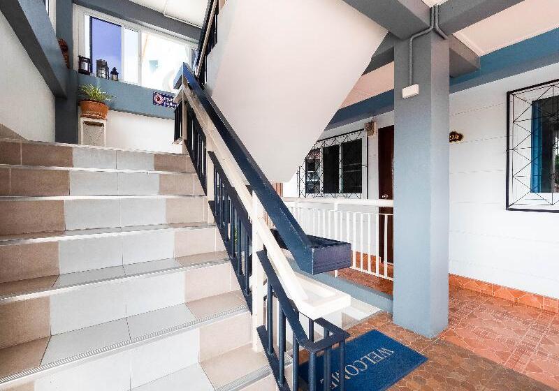 Hotel Oyo 1157 Ploy Pailin Place