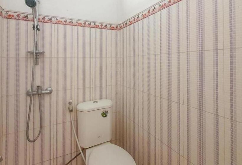 Hotell Reddoorz At Pujon Malang