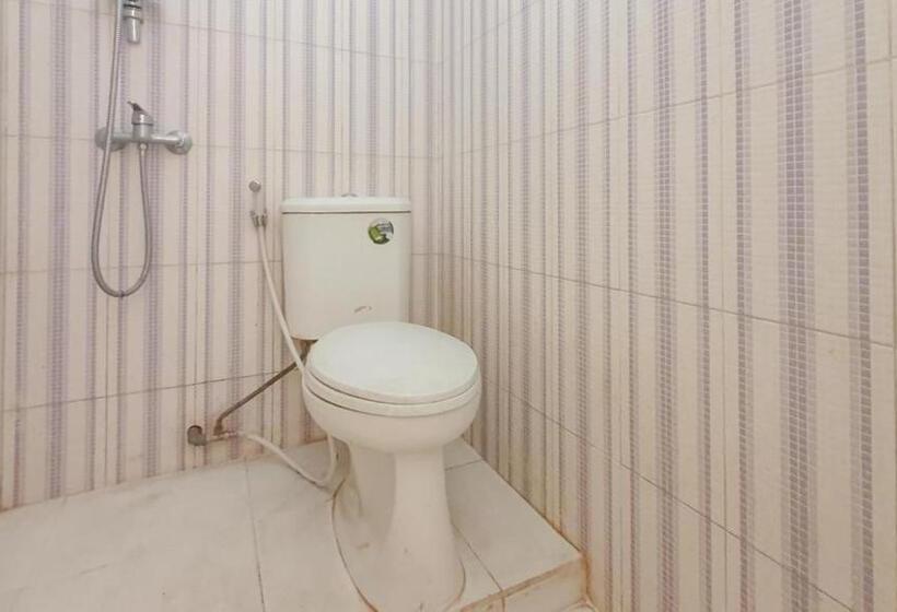 Hotell Reddoorz At Pujon Malang