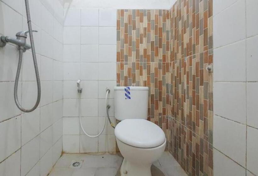 Hotell Reddoorz At Pujon Malang