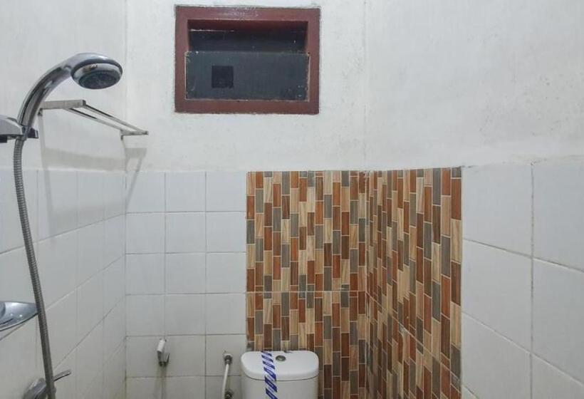 Hotell Reddoorz At Pujon Malang