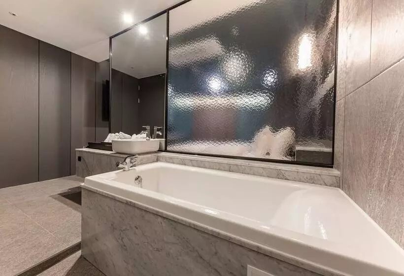 Brown Dot Hotel Seosan