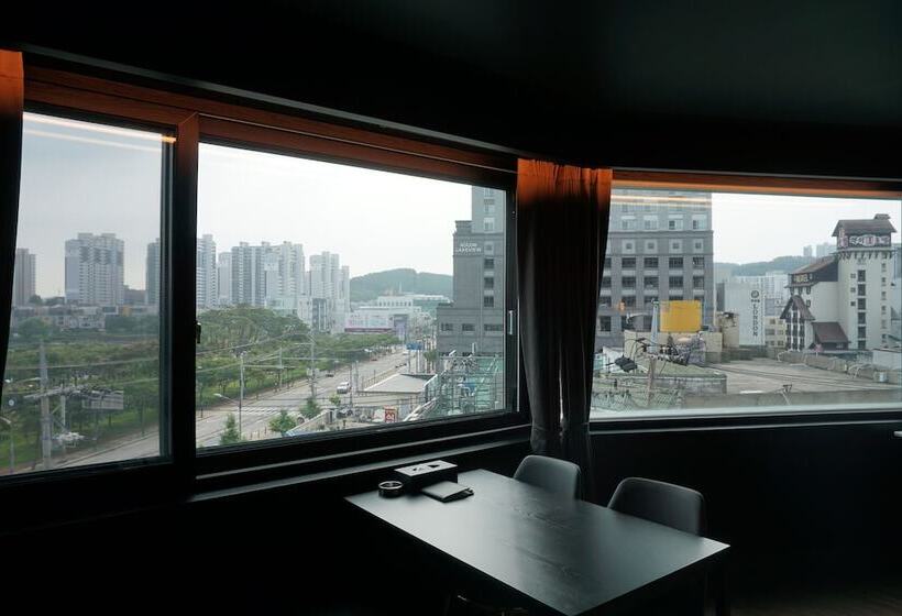Brown Dot Hotel Seosan