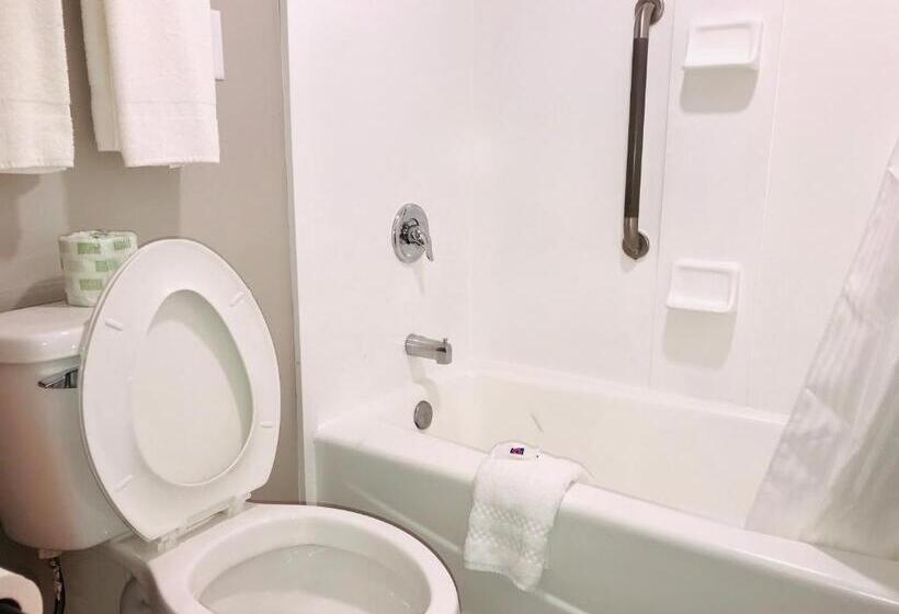 ホテル Studio 6 Dublin, Ga