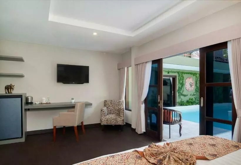 ホテル The Lodge Canggu