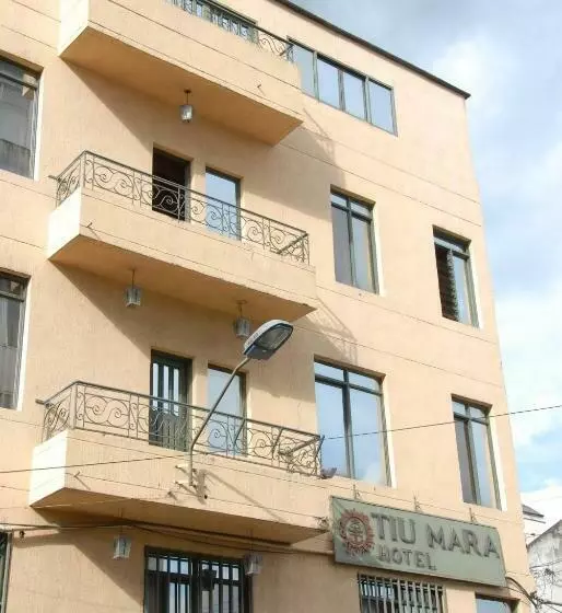 ホテル Tiumara Cartago