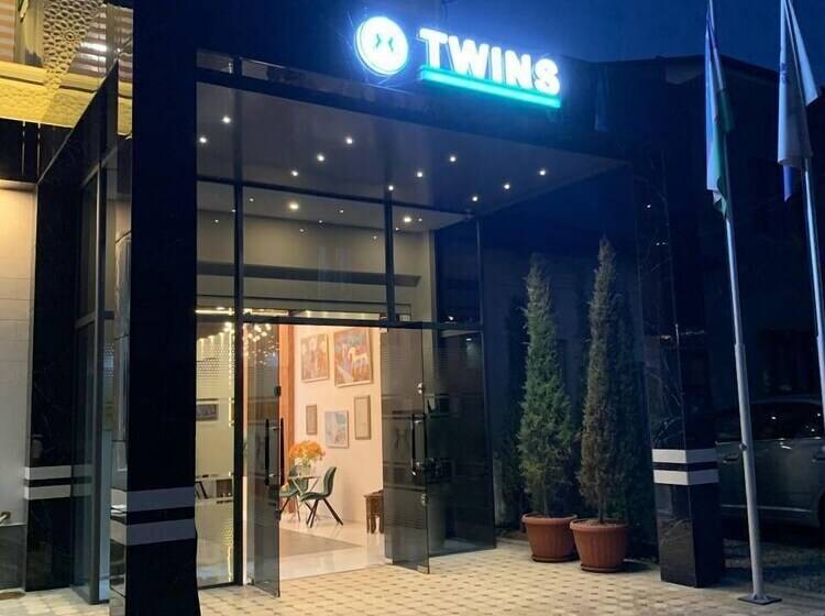 پانسیون Guest House Twins