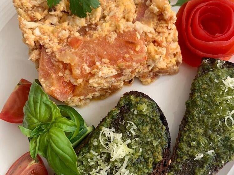 پانسیون Guest House Twins