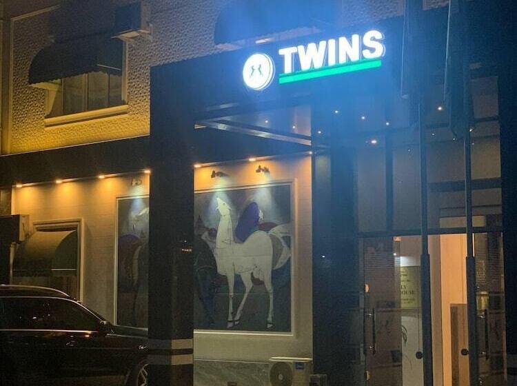 پانسیون Guest House Twins