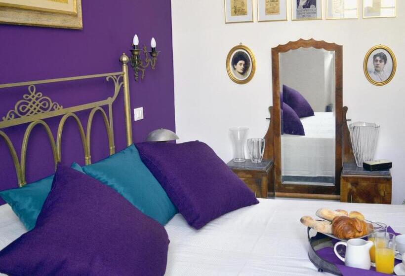 تختخواب و صبحانه 900