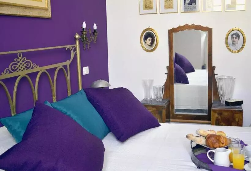 تختخواب و صبحانه 900