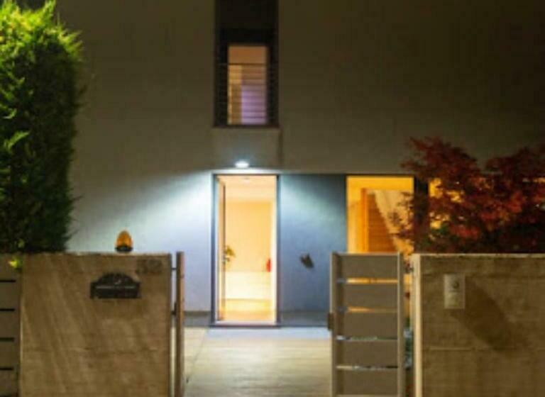 ベッドアンドブレックファースト Wooden House