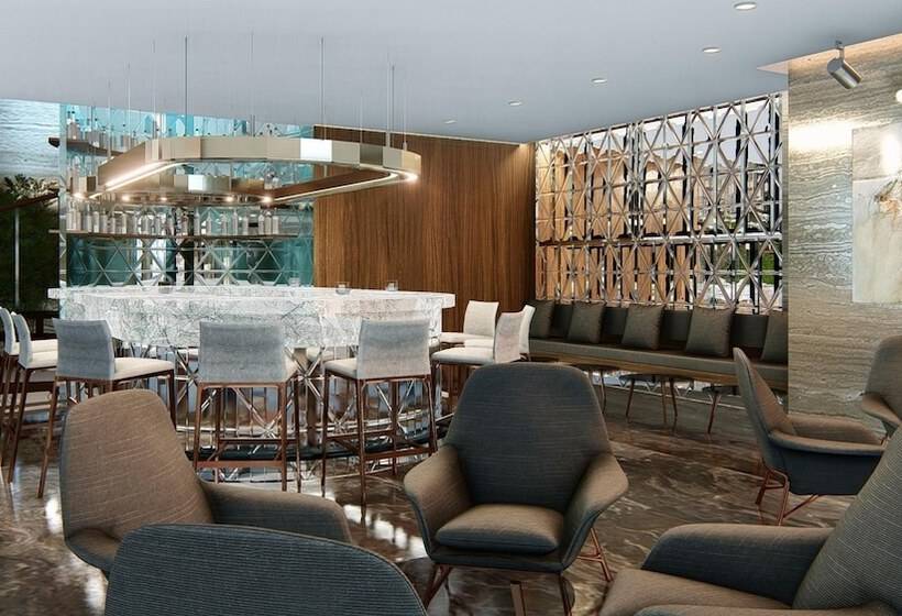 هتل Diamond Stars Ben Tre