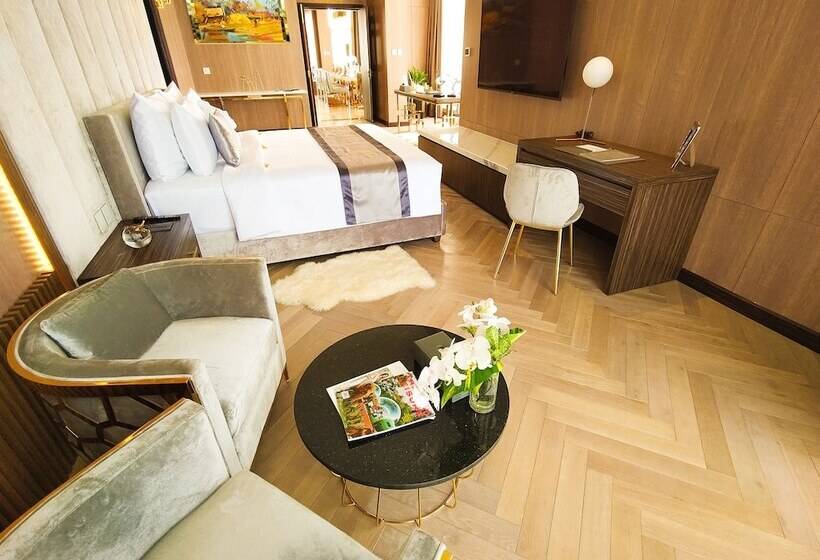 هتل Diamond Stars Ben Tre