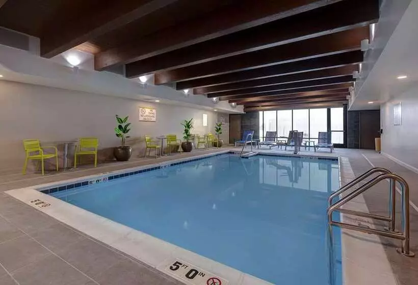هتل Home2 Suites By Hilton Dekalb