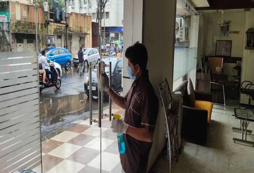 فندق Swagatam Inn