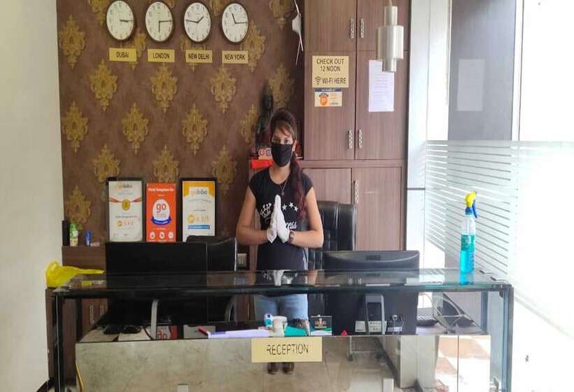 فندق Swagatam Inn