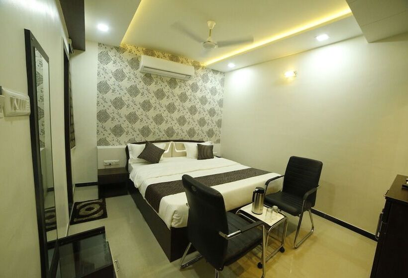 فندق Swagatam Inn