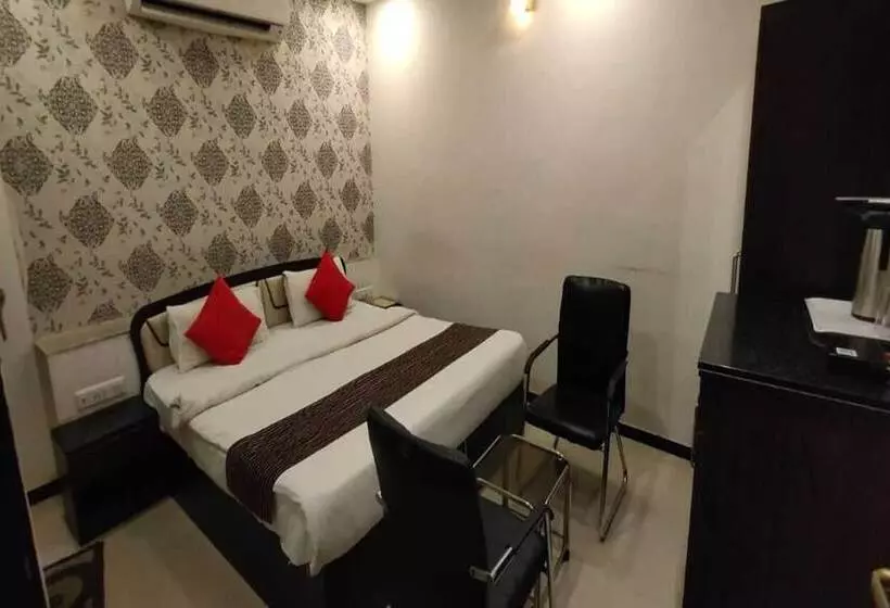 Hotelli Swagatam Inn