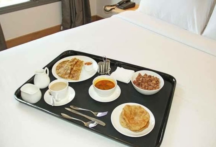 فندق Swagatam Inn