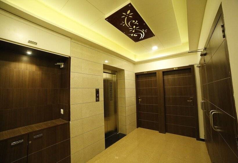 فندق Swagatam Inn