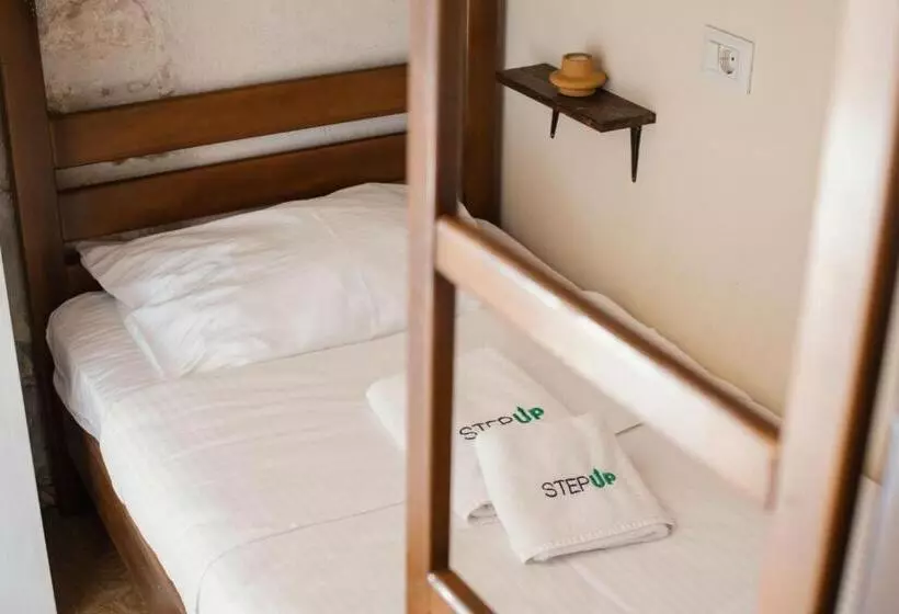 پانسیون Step To Kotor Bay Guesthouse