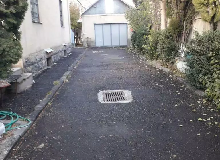 پانسیون Norik S Guest House