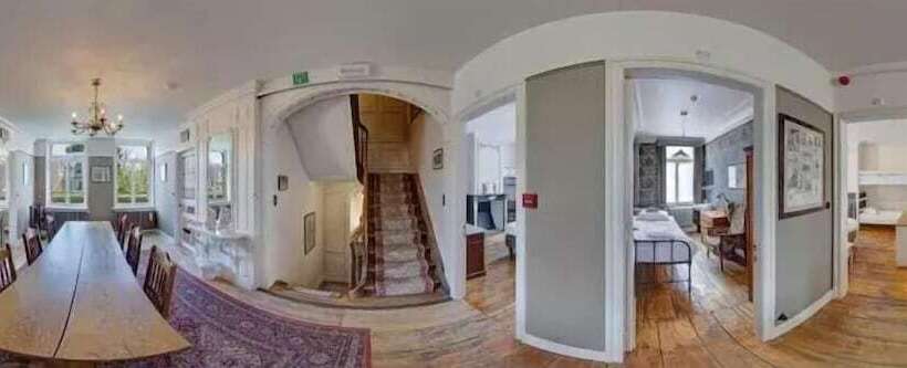 پانسیون Talbot House