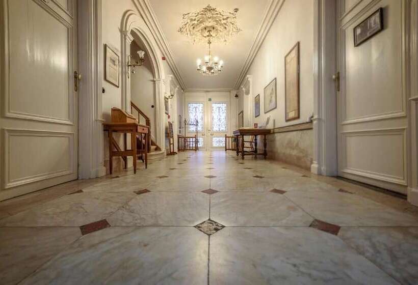 膳宿费 Talbot House