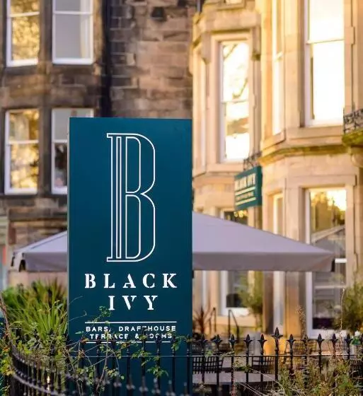 هتل Black Ivy